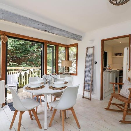 West Island Villa Kingsbridge  Dış mekan fotoğraf